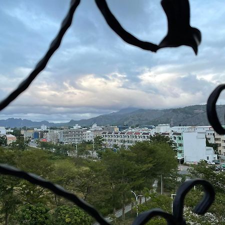 Joy Hotel Taitung Exterior photo